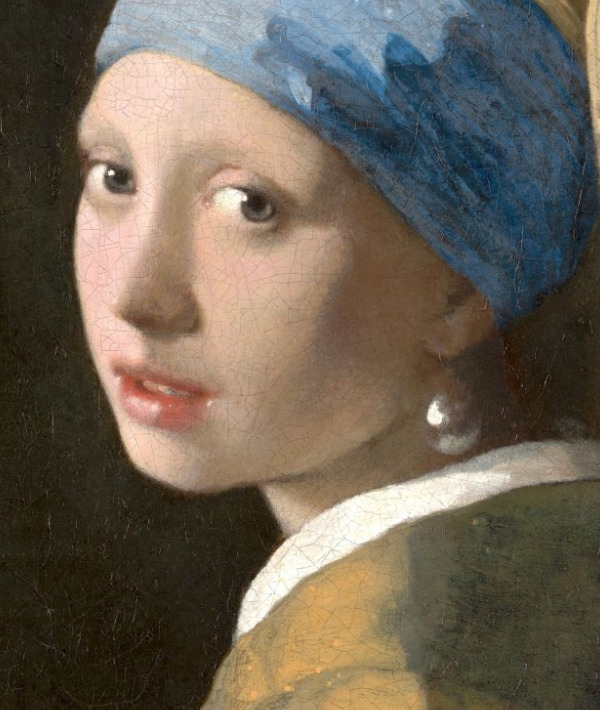Cropped to the middle 25%: Three quarters of the frame thrown away.